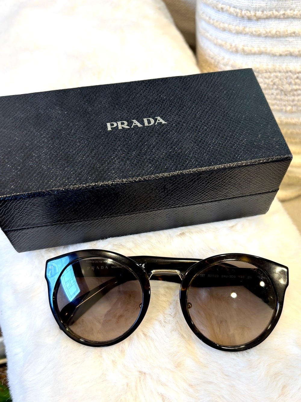 Authentic PRADA SPR 05T 2AU-3D0 Women's Sunglasses